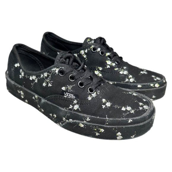 | Vans | Black Midnight Floral Lace-Up Shoes - 3.5/5 - Picture 3 of 9